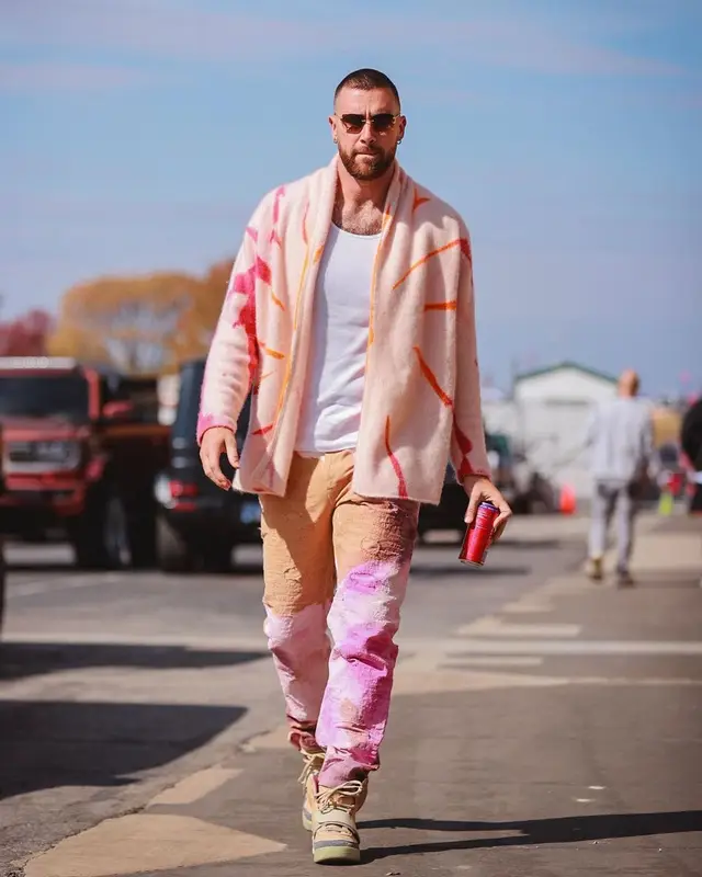 Travis Kelce outfit in The Elder Statesman, Givenchy, and Cartier, 2022