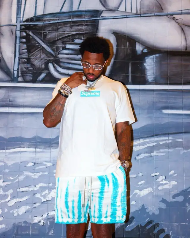 Fabolous outfit in Supreme, Just Don, and Tiffany&Co, 2022
