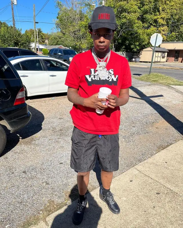 Big Scarr outfit in Louis Vuitton, Supreme, and Amiri, 2022