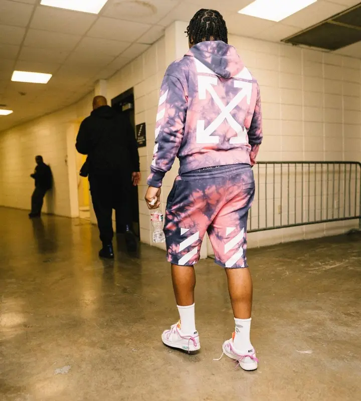 Fredo Bang outfit in Off-White and Nike, 2022