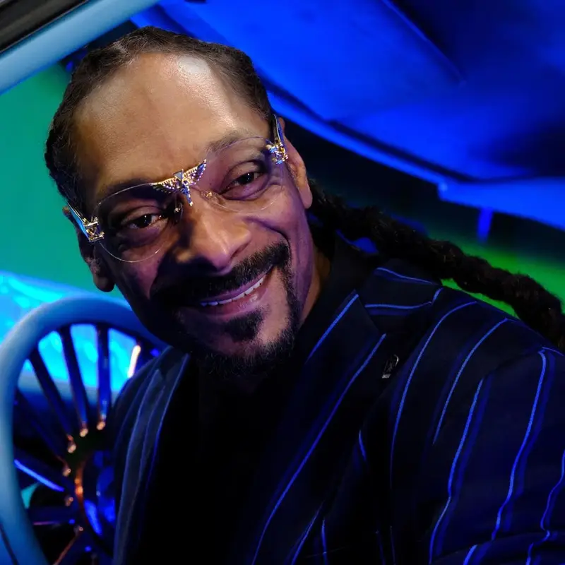 Snoop Dogg outfit in Snoop Dogg Merch and Nouvintage, 2021