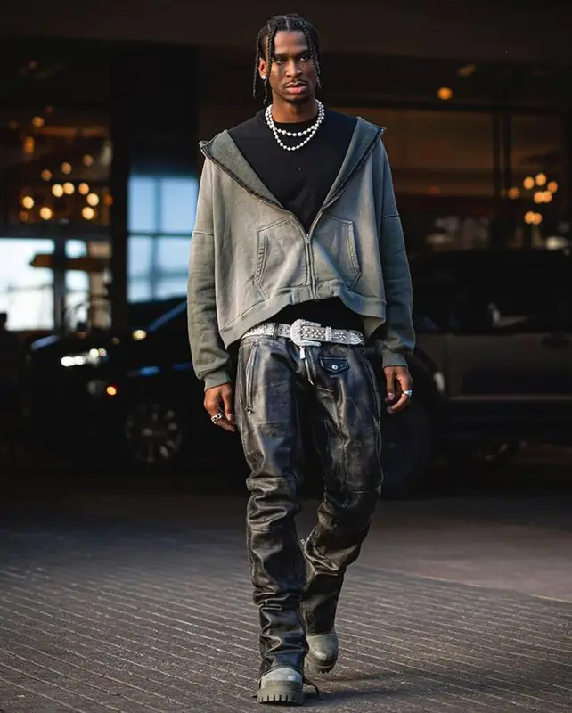 Shai outfit in Dsquared2, Balenciaga, and B.B. Simon, 2022