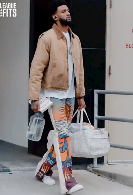 Nickeil Alexander-Walker outfit in Cout De La Liberte, 2022