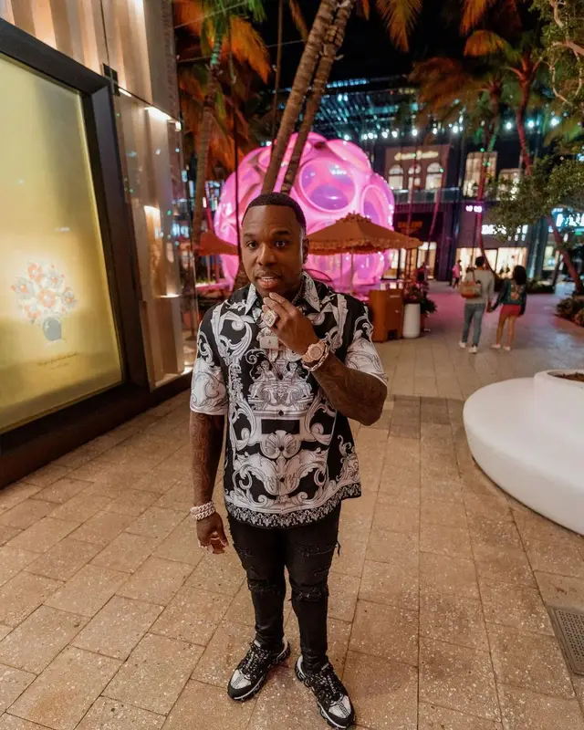 BandMan Kevo outfit in Versace and Amiri, 2022