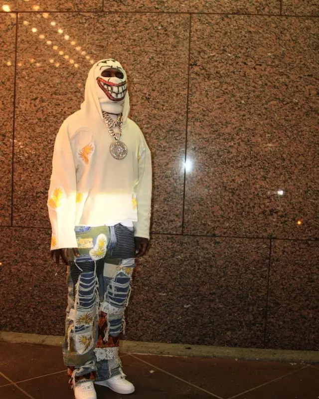 EST Gee outfit in Who Decides War, Nike, and De Chief , 2022