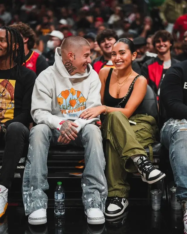 VicBlends outfit in BTFL Studio, Amiri, and Jordan, 2022