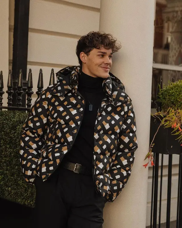 Noah Beck outfit in Hugo Boss, 2022