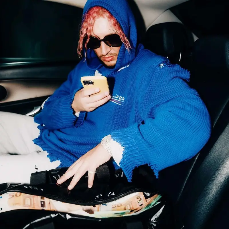 Lil Lano outfit in Balenciaga, Nike, and Saint Laurent, 2022