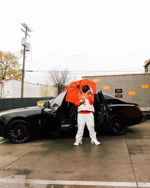 Icewear Vezzo outfit in Moncler, Burberry, and Balenciaga, 2022