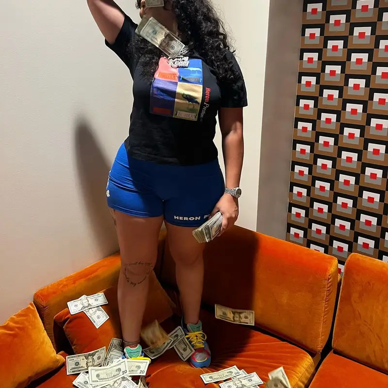 Renni Rucci outfit in Heron Preston and New Balance, 2022