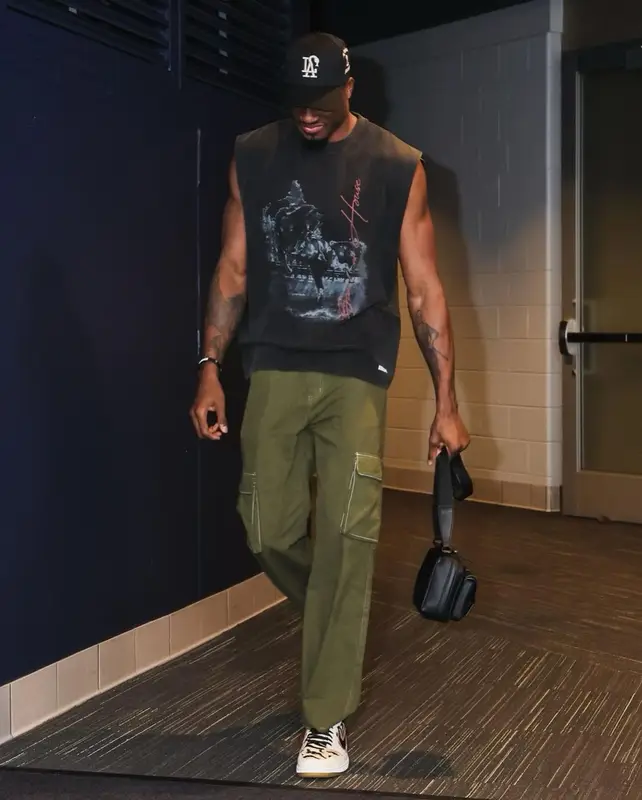 Thanasis Antetokounmpo outfit in Back of House, Nike, and From a Penny, 2022