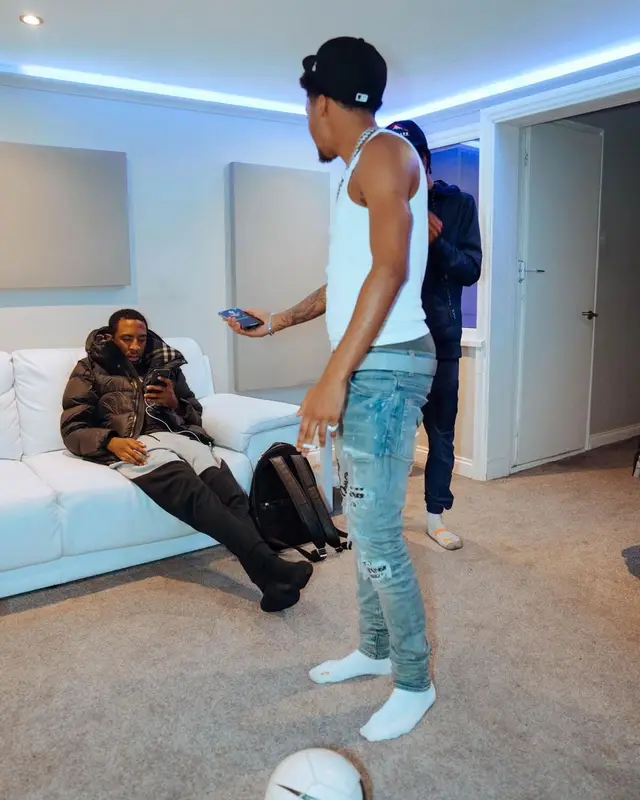Loski outfit in Polo Ralph Lauren, New Era, and Chicago White Sox, 2022