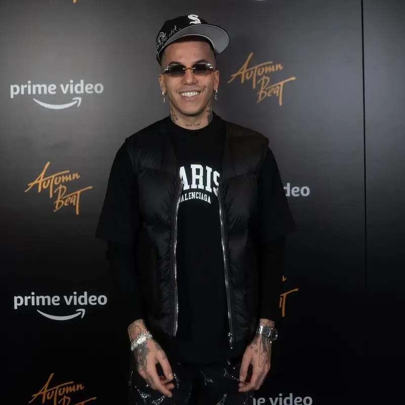 Sfera Ebbasta outfit in Rick Owens and Balenciaga, 2022