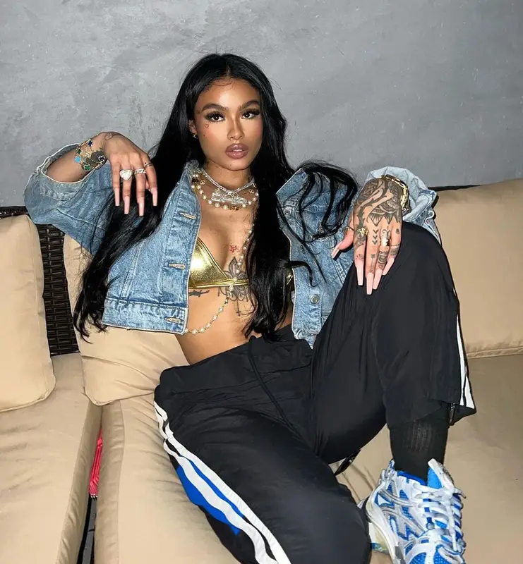 India Love outfit in Balenciaga, 2022