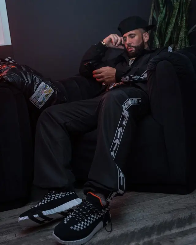 DJ Drama outfit in Off-White and Hermes, 2022