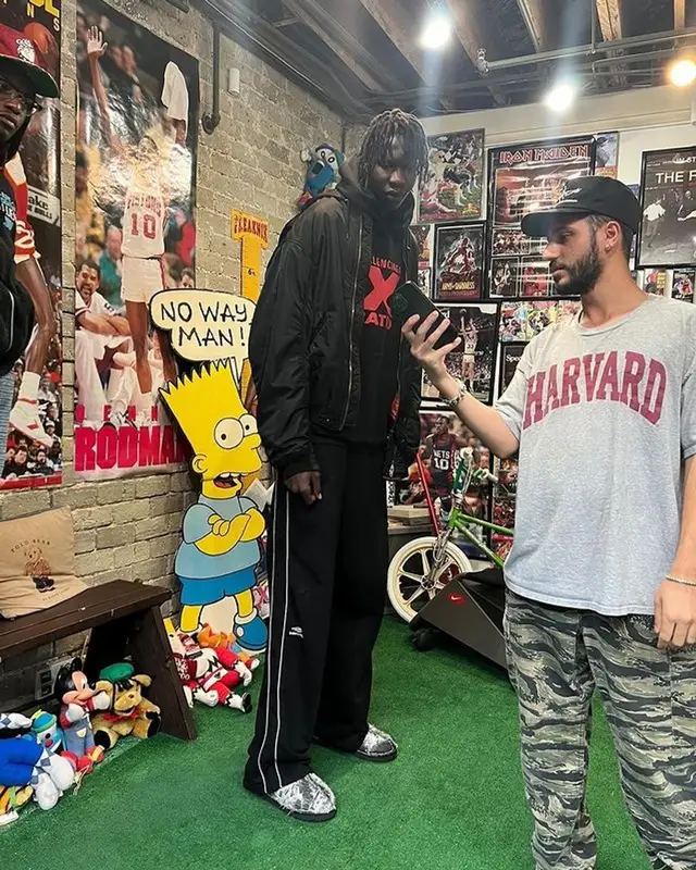 Bol Bol outfit in Ends Repair, 2022