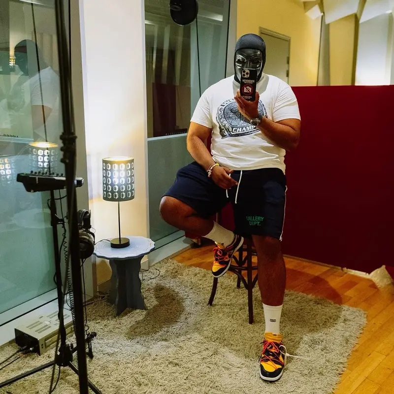 M Huncho outfit in Gallery Dept., Vetements, and Kith, 2022