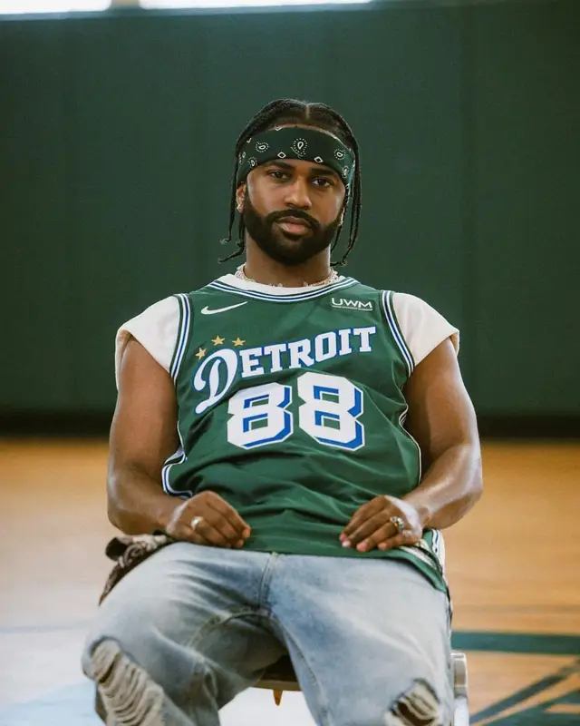 Big Sean outfit in Nike and Big Sean Merch, 2022