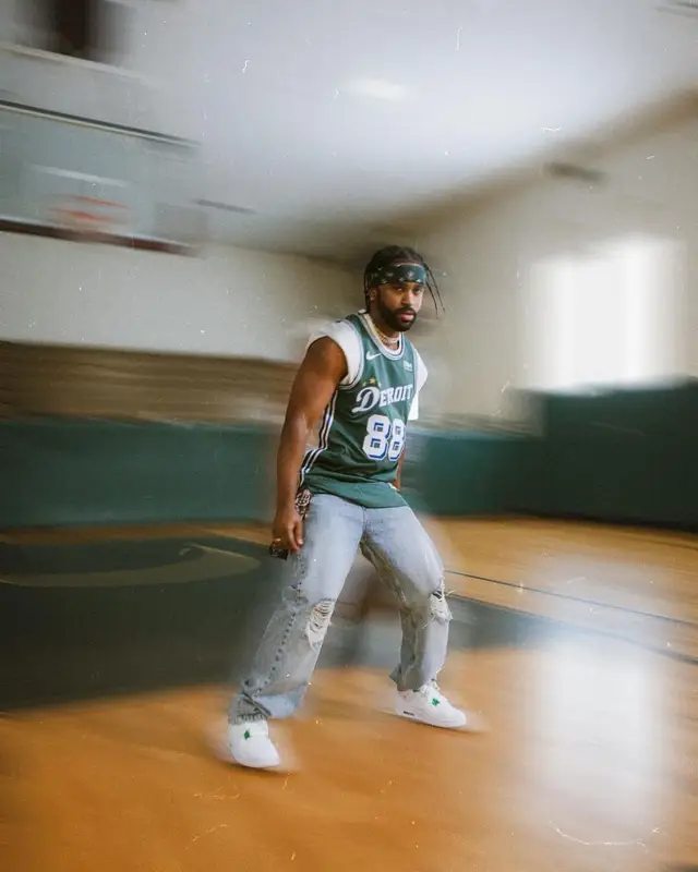 Big Sean outfit in Nike and Big Sean Merch, 2022