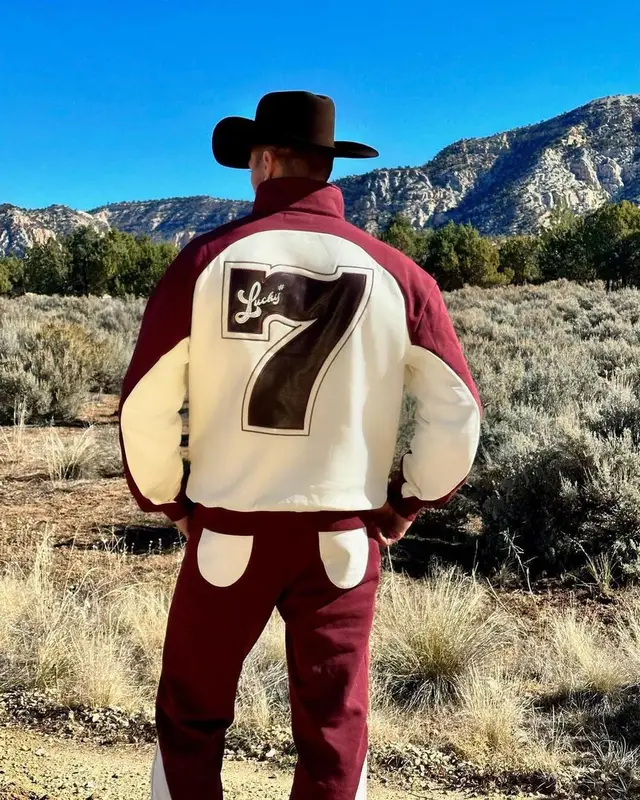 Matthew Noszka outfit in Keiser Clark, 2022