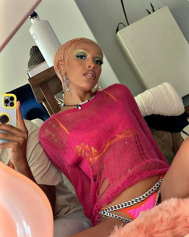 Doja Cat outfit in Heaven, OHT, and Arcanum, 2022