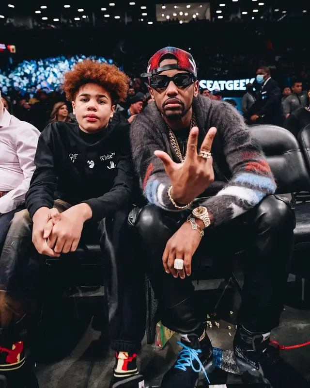 Fabolous outfit in Rta, Nike, and Off-White, 2022