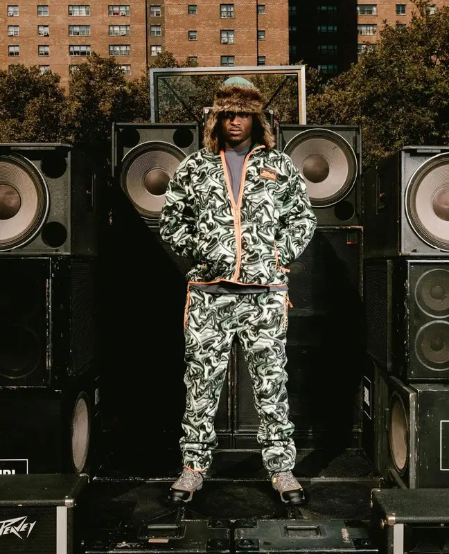 Sober Yung Walter outfit in Homme + Femme and Eddie Bauer, 2022