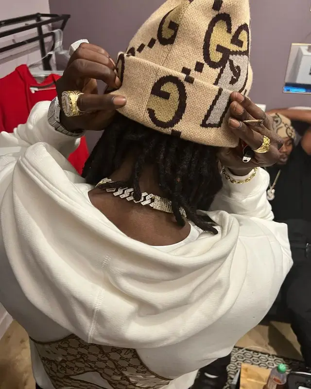Gazo outfit in Balenciaga, Gucci, and Palace, 2022
