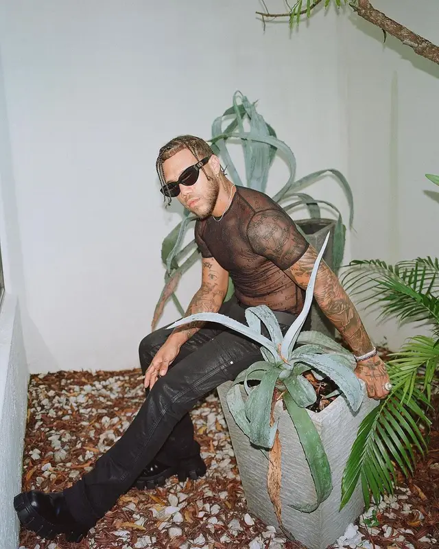 Jhay Cortez outfit in Prada and Balenciaga, 2022