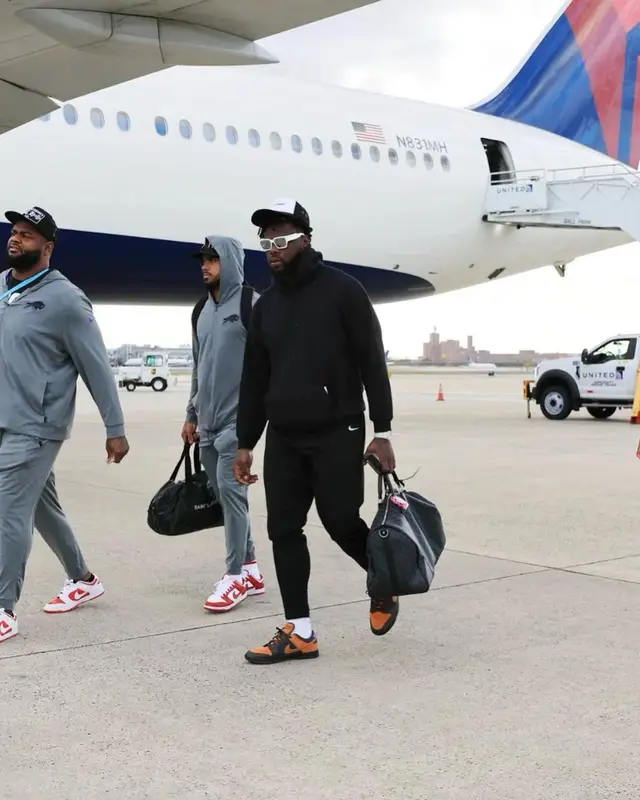 Shaq Lawson outfit in Nike, Louis Vuitton, and Dior, 2022