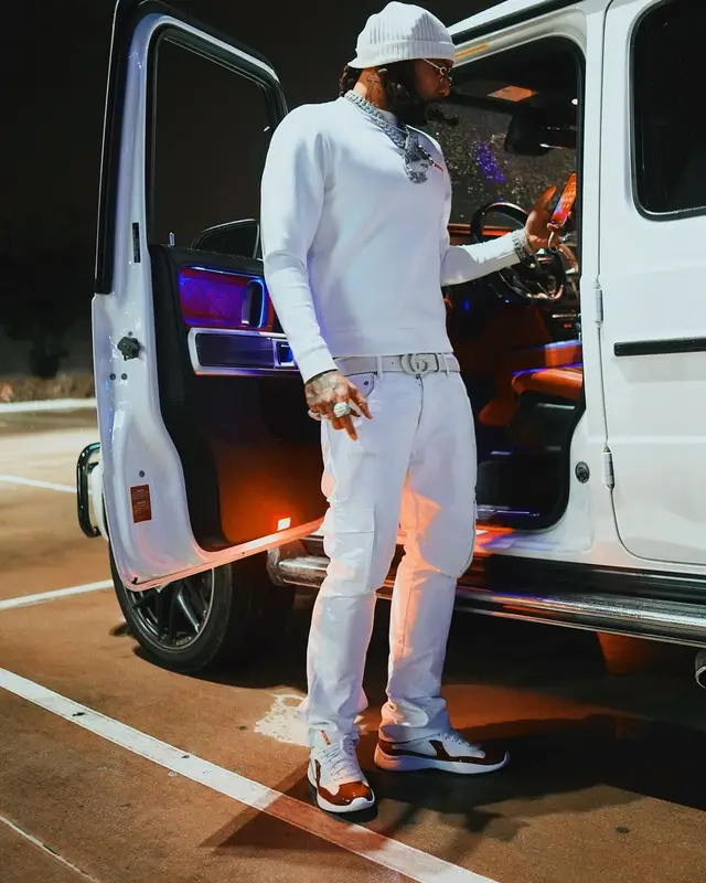 Money Man outfit in Gucci and Prada, 2022