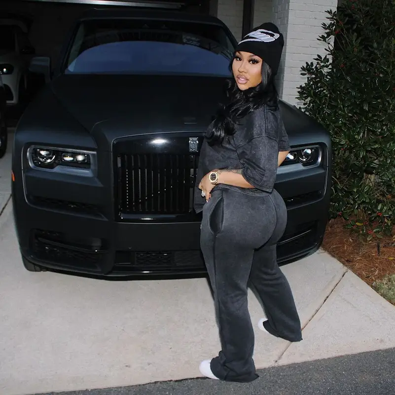 TheRealKyleSister outfit in Nike and Filthy Wealth, 2022