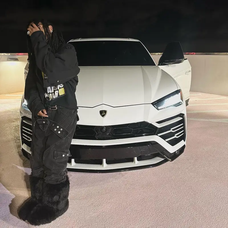 Tana outfit in Corrupt Kid and Balenciaga, 2022