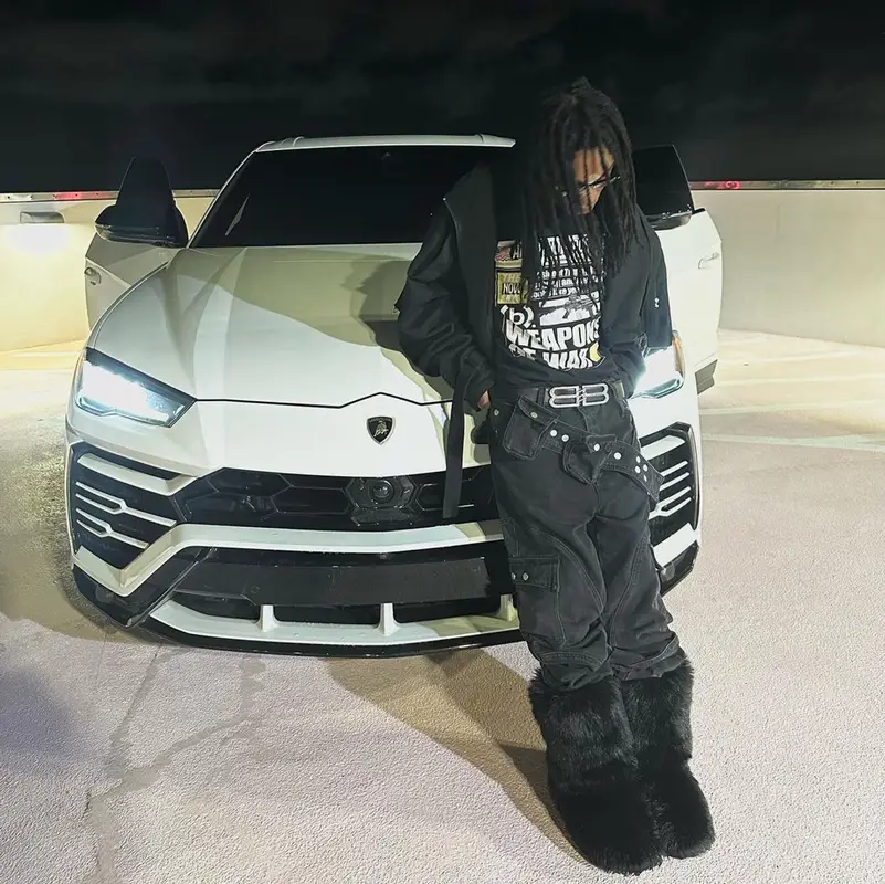 Tana outfit in Corrupt Kid and Balenciaga, 2022