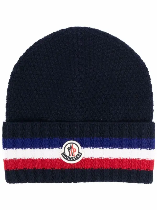 Moncler Logo Patch Knitted Beanie In Schwarz $295