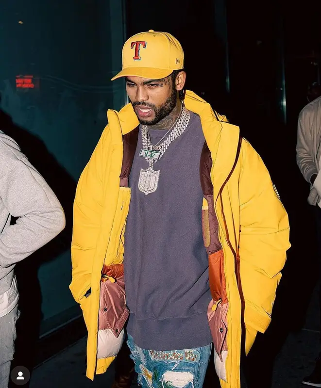 Dave East outfit in Kith, Who Decides War, and New Era, 2022