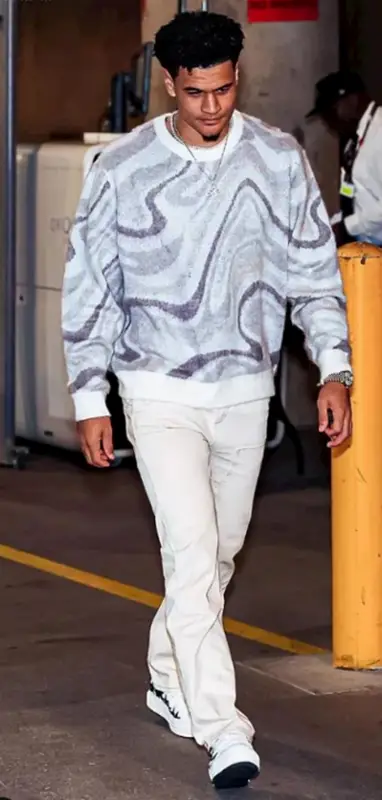 Josh Green outfit in Twenty, 2022