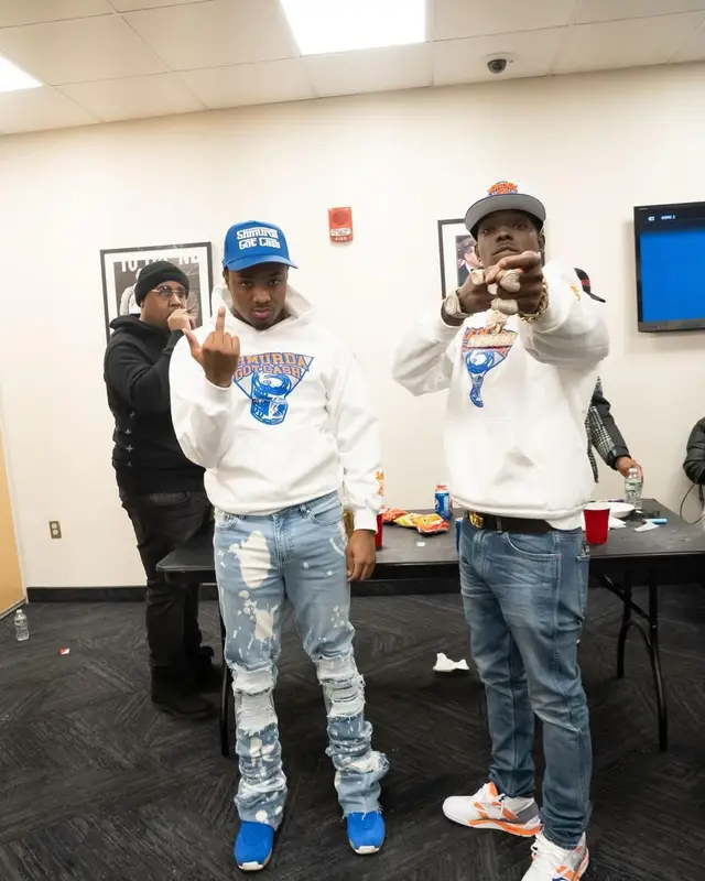 Bobby Shmurda outfit in Monfrere, Gucci, and New Era, 2022