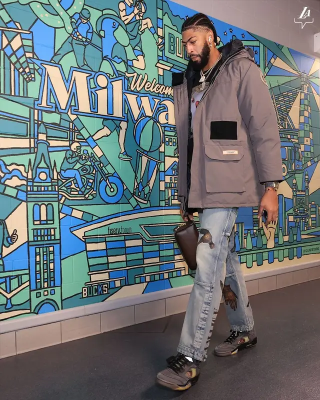 Anthony Davis outfit in Canada Goose, Dries Van Noten, and NBA, 2022