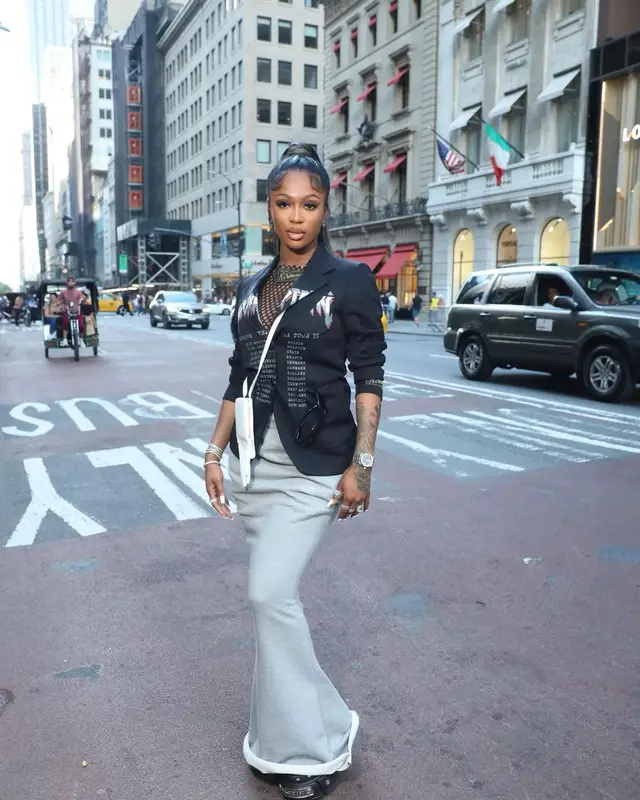 Dess Dior outfit in Raf Simons, Balenciaga, and Crocs, 2022