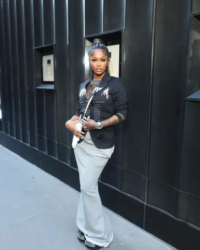 Dess Dior outfit in Raf Simons, Balenciaga, and Crocs, 2022