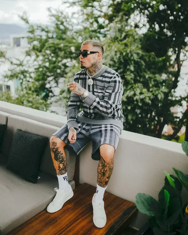 Gera MX outfit in Burberry, Nike, and Louis Vuitton, 2022