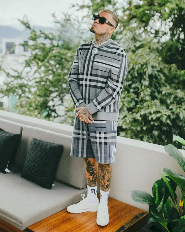 Gera MX outfit in Burberry, Nike, and Louis Vuitton, 2022