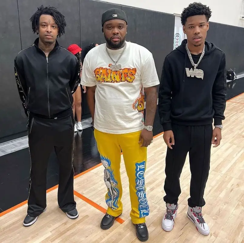 21 Savage outfit in Kapital, 2022