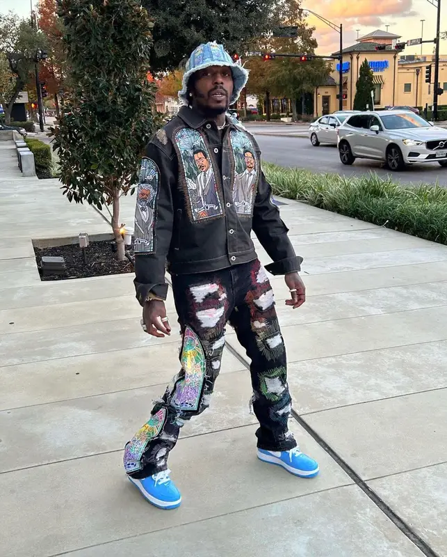 Sauce Walka outfit in Barriers, Nike, and Who Decides War, 2022