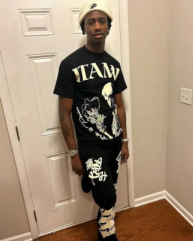 Yung Mal outfit in Itami, 2022