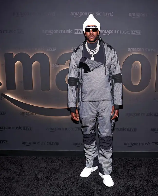 2 Chainz outfit in Prada, 2022