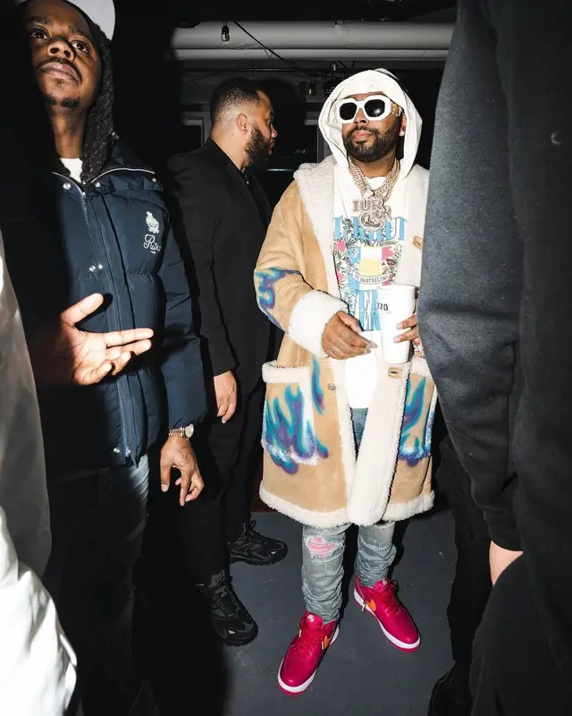 Icewear Vezzo outfit in Palm Angels, Rhude, and Versace, 2022