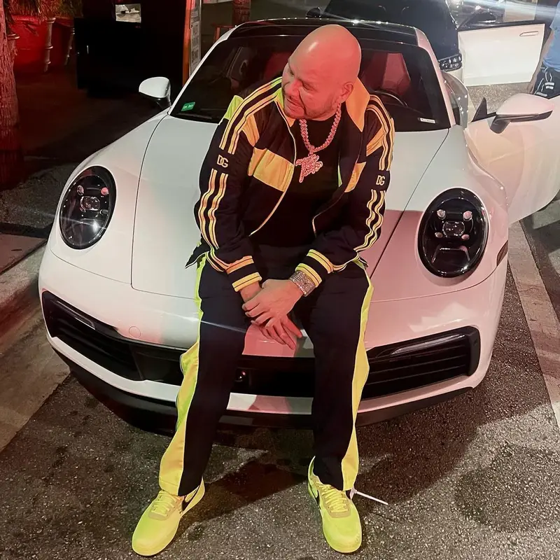 Fat Joe outfit in Dolce & Gabbana, Nike, and Off-White, 2022