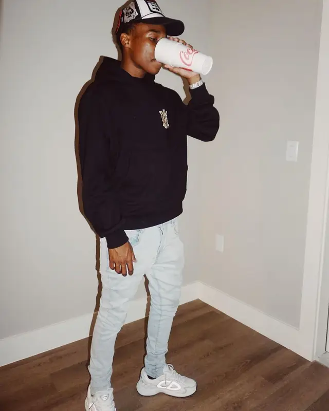 TSM Beeezy outfit in Amiri and Dior, 2022